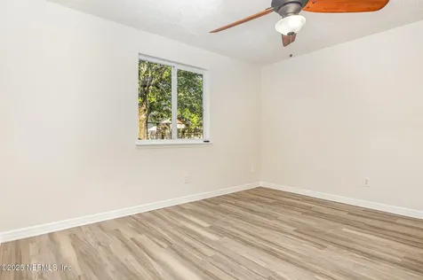 11562 W Ride Drive Jacksonville FL 32223