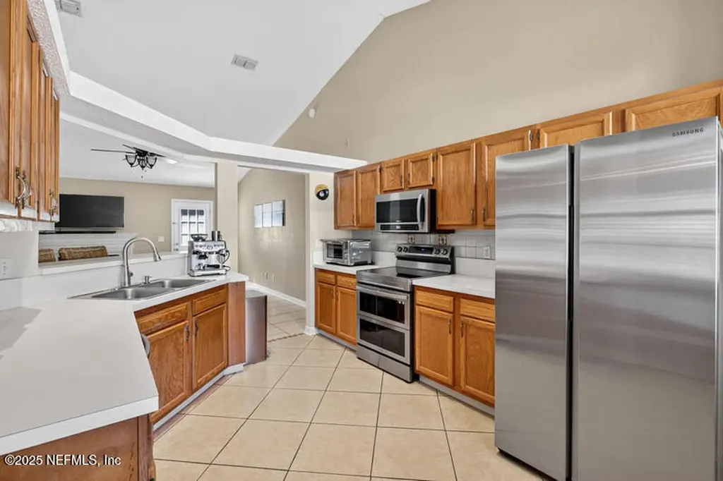 3338 Guernsey Court Jacksonville FL 32226