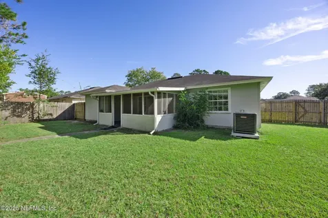 8370 Fire Fly Lane Jacksonville FL 32244