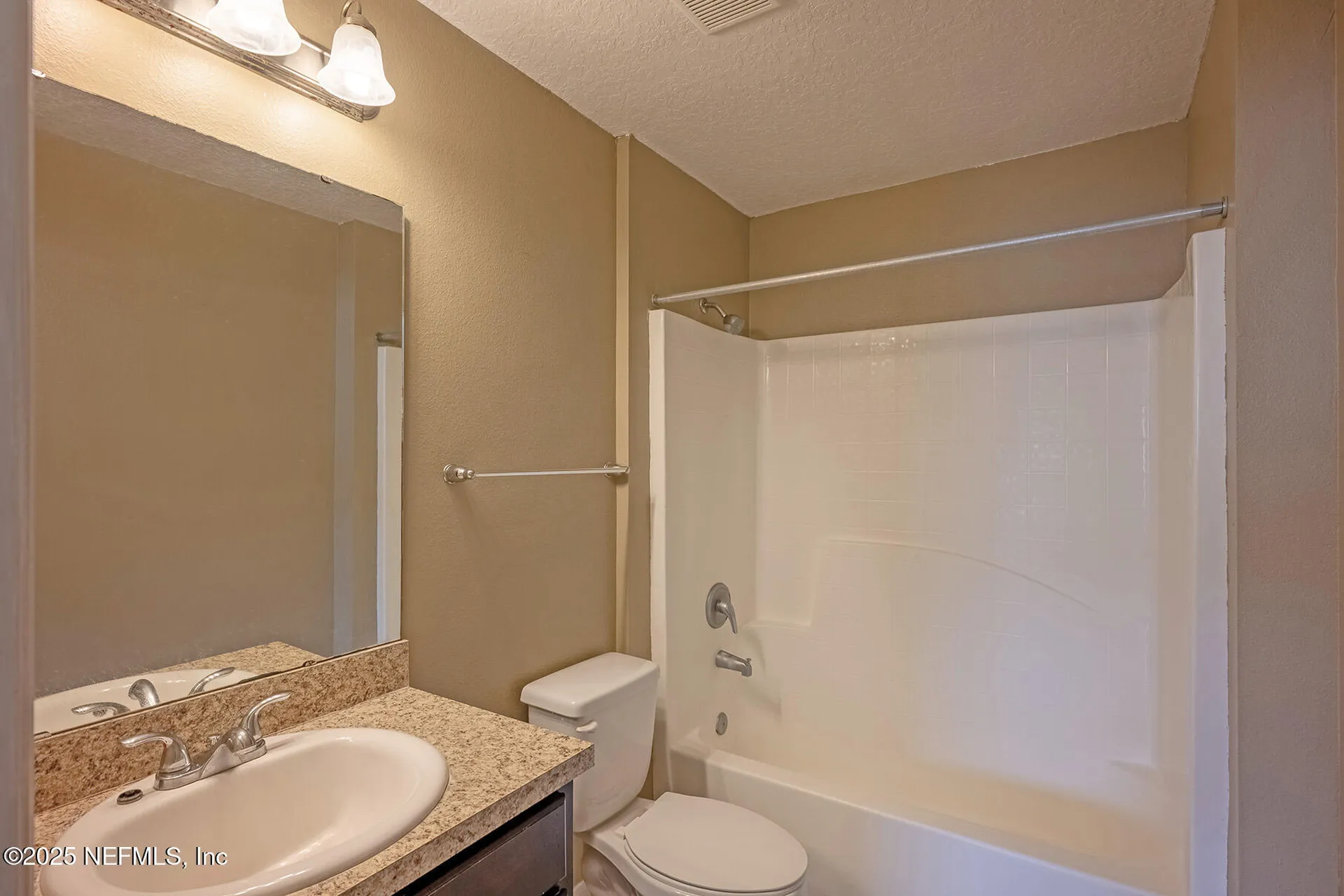 3753 Verde Gardens Circle Jacksonville FL 32218