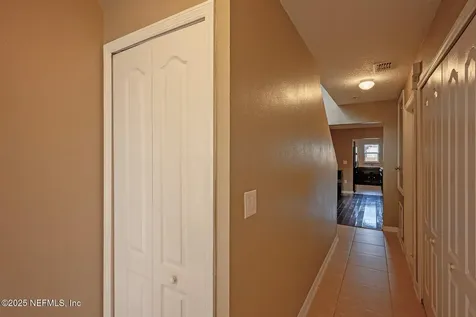 3753 Verde Gardens Circle Jacksonville FL 32218
