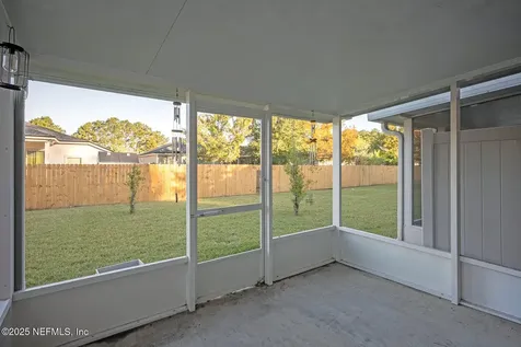 3753 Verde Gardens Circle Jacksonville FL 32218
