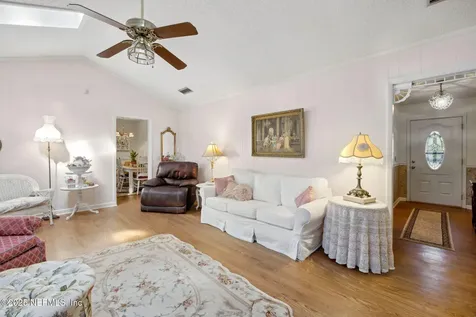 15076 Cape Drive E Jacksonville FL 32226