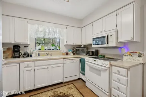 15076 Cape Drive E Jacksonville FL 32226