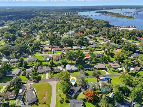 5243 River Forest Drive Jacksonville FL 32211