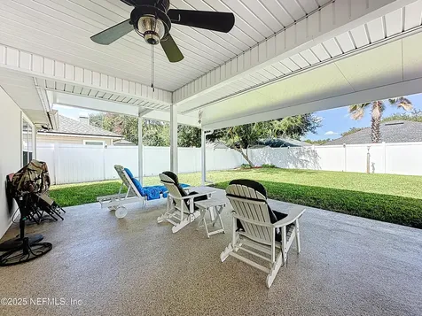 9455 Staplehurst Drive Jacksonville FL 32244