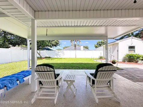 9455 Staplehurst Drive Jacksonville FL 32244