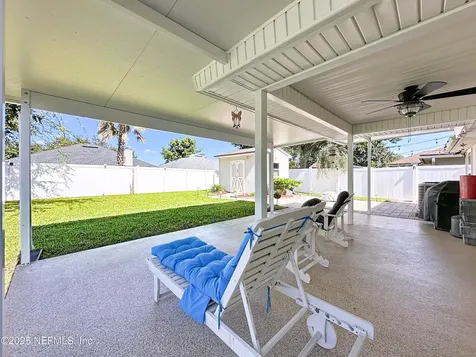 9455 Staplehurst Drive Jacksonville FL 32244