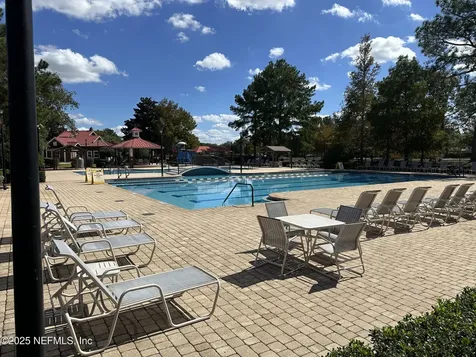 9455 Staplehurst Drive Jacksonville FL 32244