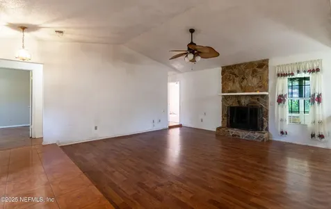 1862 Shannon Lake Drive Middleburg FL 32068