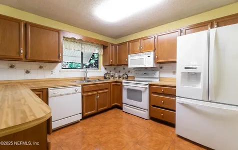 1862 Shannon Lake Drive Middleburg FL 32068