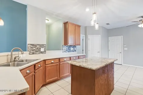 700 Reflection Cove Road E Jacksonville FL 32218