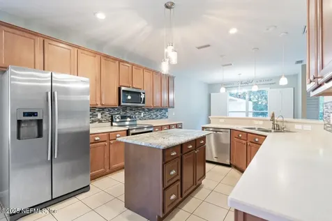 700 Reflection Cove Road E Jacksonville FL 32218