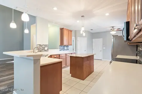 700 Reflection Cove Road E Jacksonville FL 32218