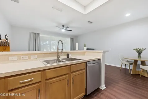 5835 Parkstone Crossing Drive Jacksonville FL 32258