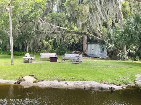 118 July Avenue Georgetown FL 32139