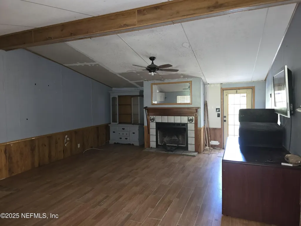 3163 Lannie Road Jacksonville FL 32218