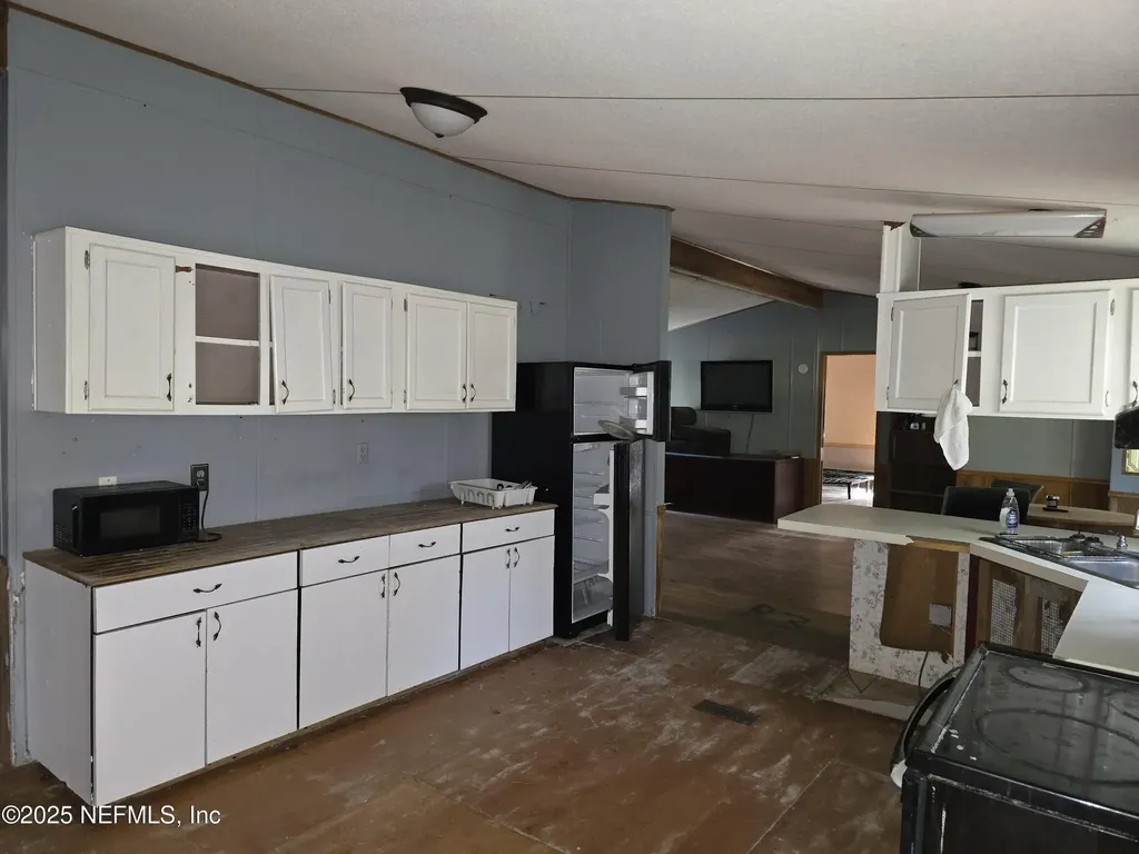 3163 Lannie Road Jacksonville FL 32218