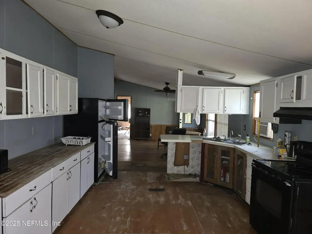 3163 Lannie Road Jacksonville FL 32218