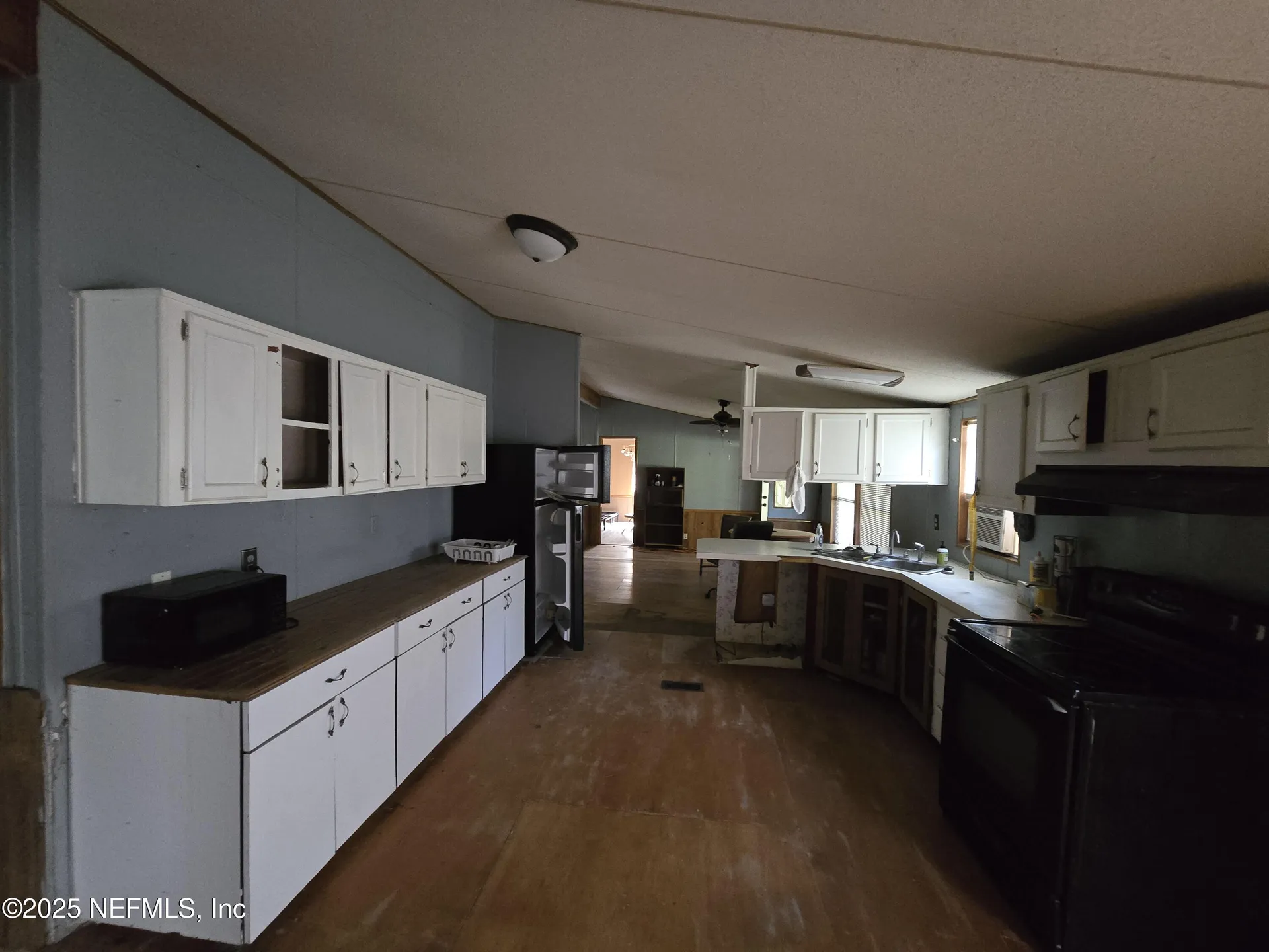 3163 Lannie Road Jacksonville FL 32218