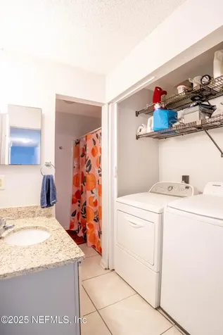10711 Whispering Woods Place Jacksonville FL 32246