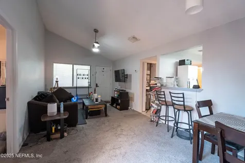 10711 Whispering Woods Place Jacksonville FL 32246
