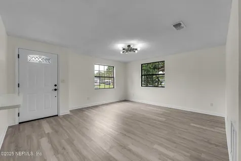 7644 Club Duclay Drive Jacksonville FL 32244