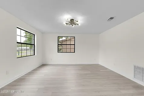 7644 Club Duclay Drive Jacksonville FL 32244