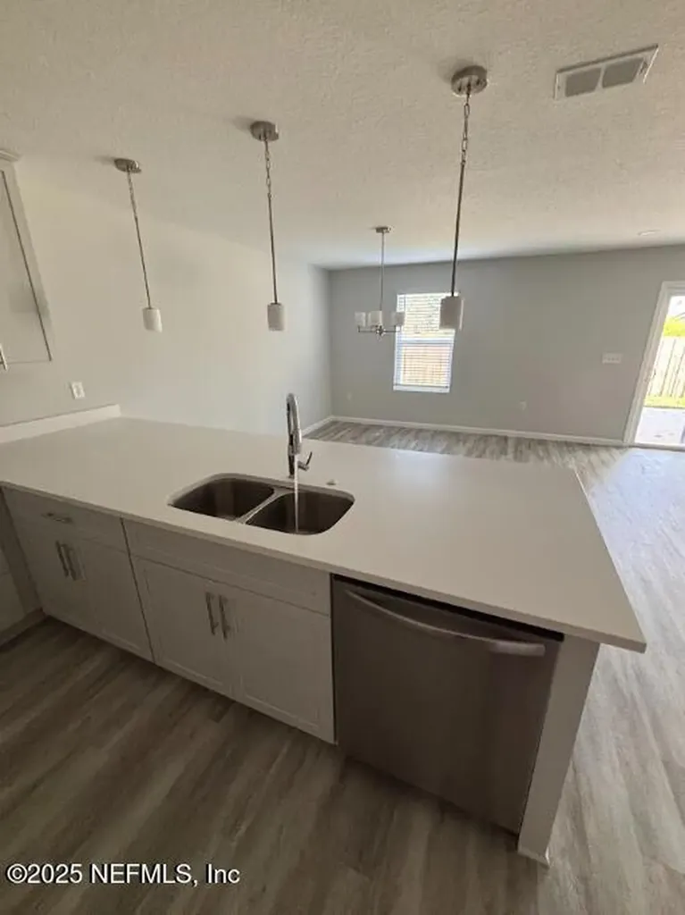 1235 Jewelstone Lane Jacksonville FL 32221