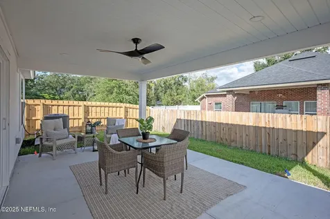 1235 Jewelstone Lane Jacksonville FL 32221