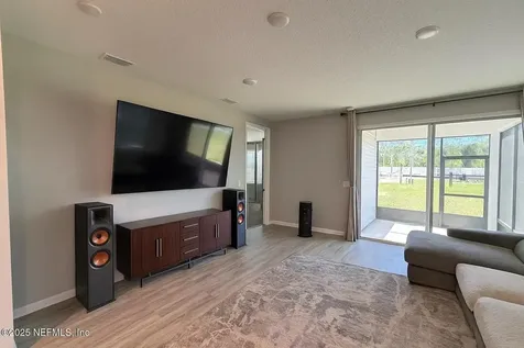 7095 Mahogany Run Drive Jacksonville FL 32244