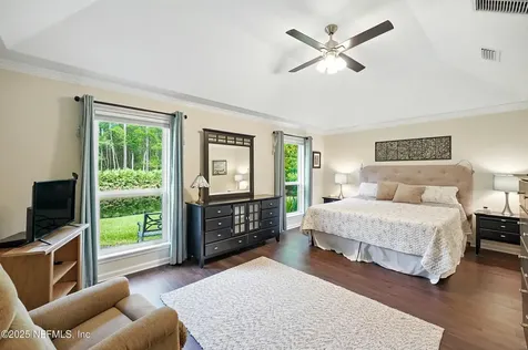 8764 Hampshire Glen Drive S Jacksonville FL 32256