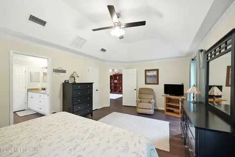 8764 Hampshire Glen Drive S Jacksonville FL 32256