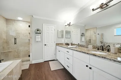 8764 Hampshire Glen Drive S Jacksonville FL 32256
