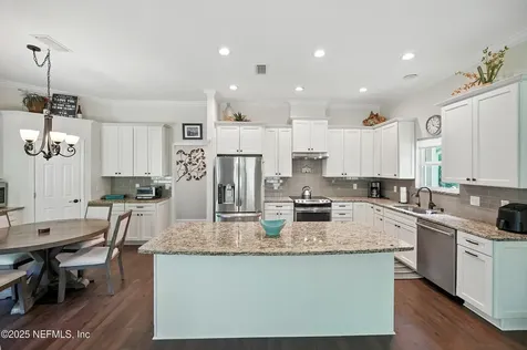 8764 Hampshire Glen Drive S Jacksonville FL 32256