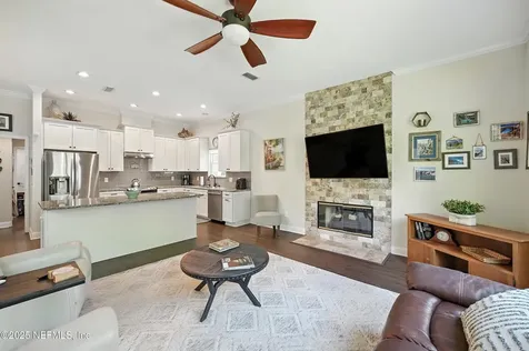 8764 Hampshire Glen Drive S Jacksonville FL 32256