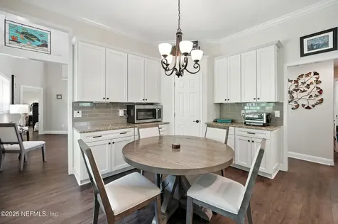 8764 Hampshire Glen Drive S Jacksonville FL 32256