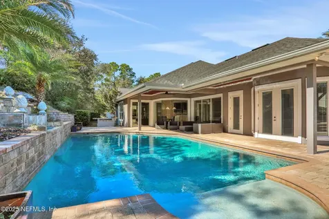 12707 Tennis Court Jacksonville FL 32225