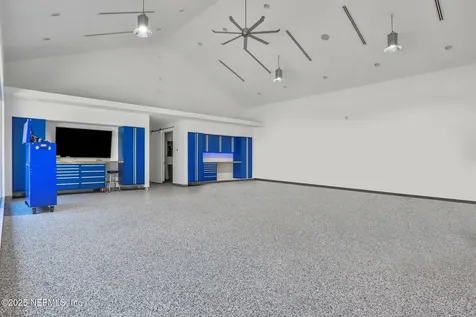 12707 Tennis Court Jacksonville FL 32225