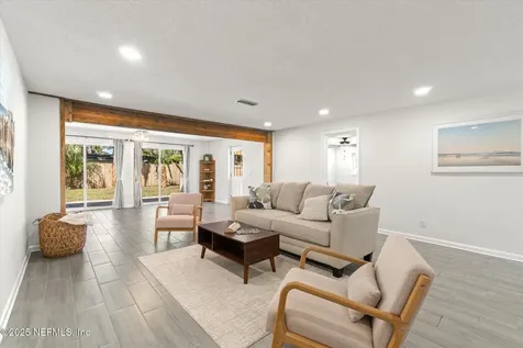 1137 Cape Charles Avenue Jacksonville FL 32233