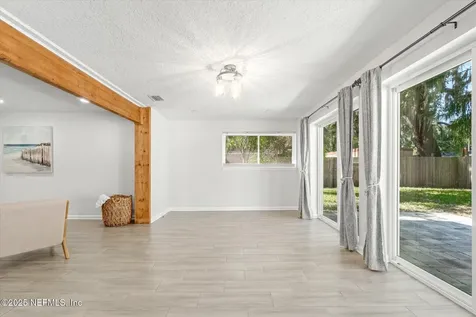 1137 Cape Charles Avenue Jacksonville FL 32233