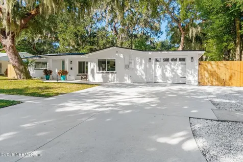 1137 Cape Charles Avenue Jacksonville FL 32233