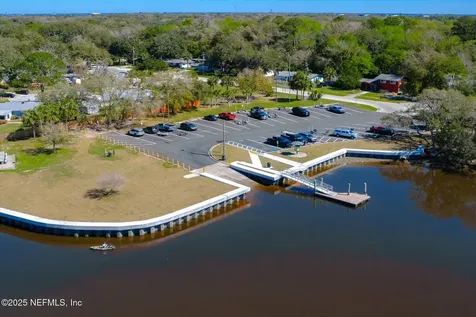 1137 Cape Charles Avenue Jacksonville FL 32233