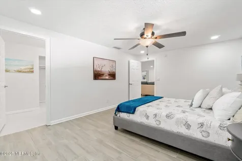 1137 Cape Charles Avenue Jacksonville FL 32233