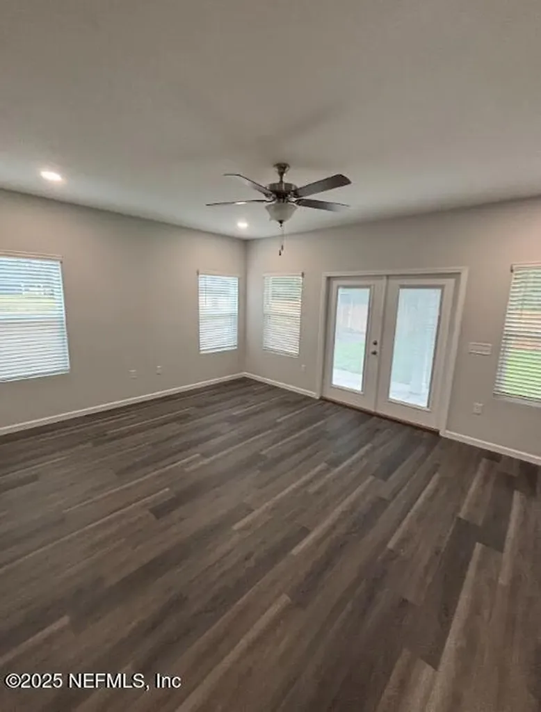 1283 Jewelstone Lane Jacksonville FL 32221