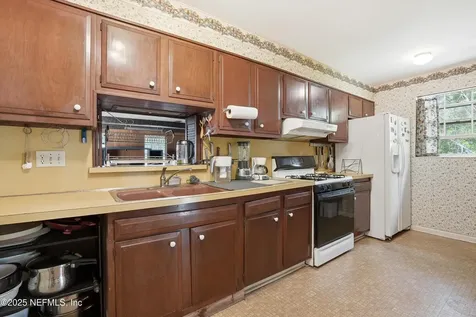 4550 Anvers Boulevard Jacksonville FL 32210