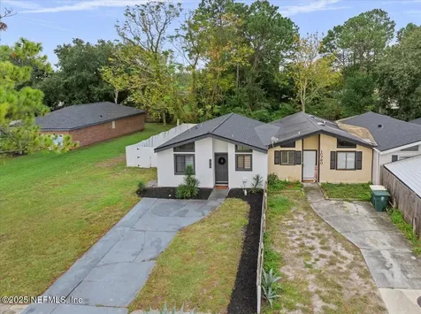 10762 Kusaie Drive S Jacksonville FL 32246
