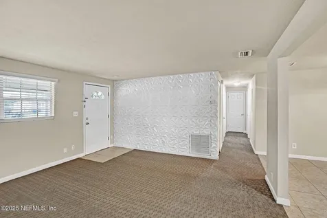 11271 Americana Lane Jacksonville FL 32218