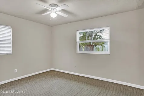 11271 Americana Lane Jacksonville FL 32218