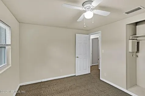 11271 Americana Lane Jacksonville FL 32218